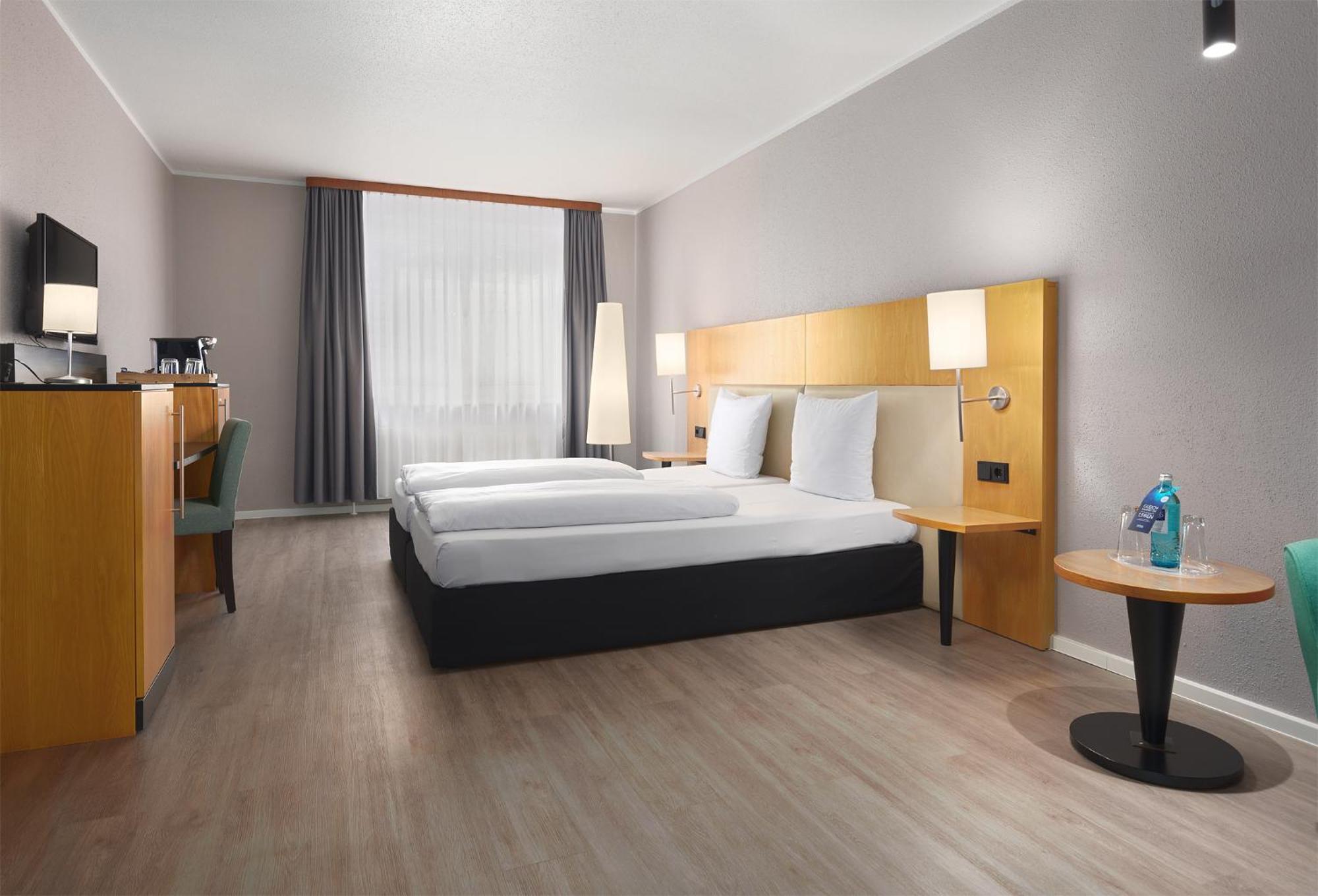 Hotel Achat Frankfurt 3*